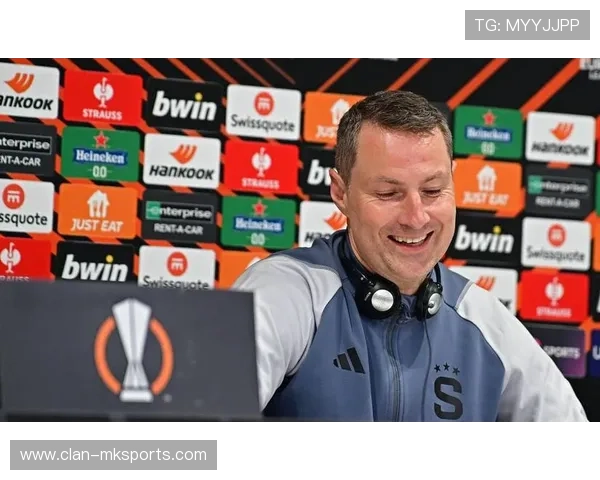 捷克斯巴达布拉格主场力克劲敌，强势晋级联赛前列