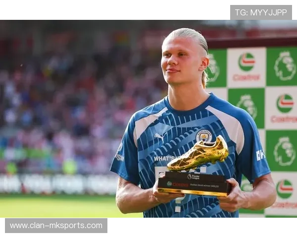 哈兰德淘汰赛爆发引领球队晋级，关键进球展现巨星风采