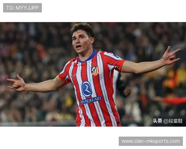 阿尔瓦雷斯多面锋线新星闪耀,助力球队逆转取胜 阿尔瓦雷斯多面锋线新星闪耀,助力球队逆转取胜